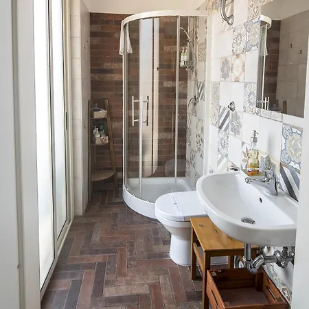 Nocleg ze śniadaniem Pizzasleep